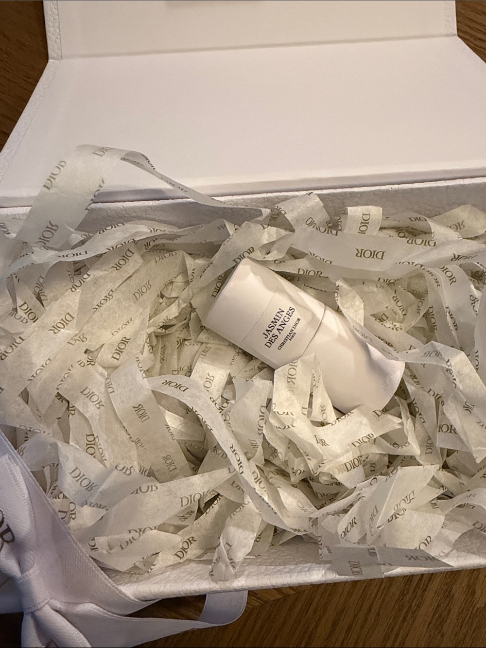 Dior Jasmin Des Anges in Box with Ribbon - Picture 5 of 5